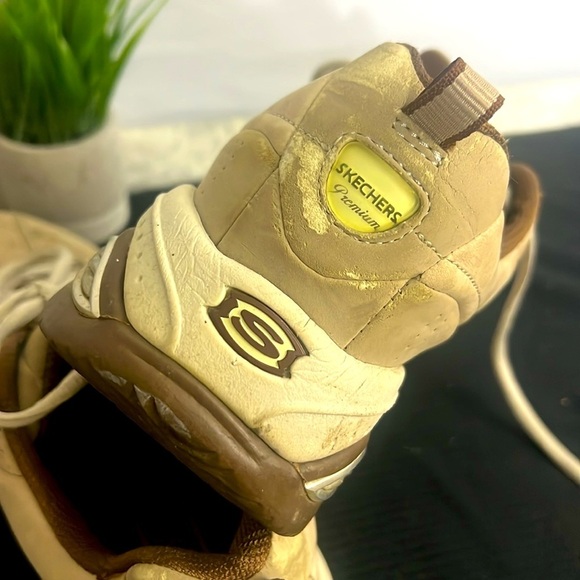 Sketcher, sport, hiking shoes - Picture 3 of 4